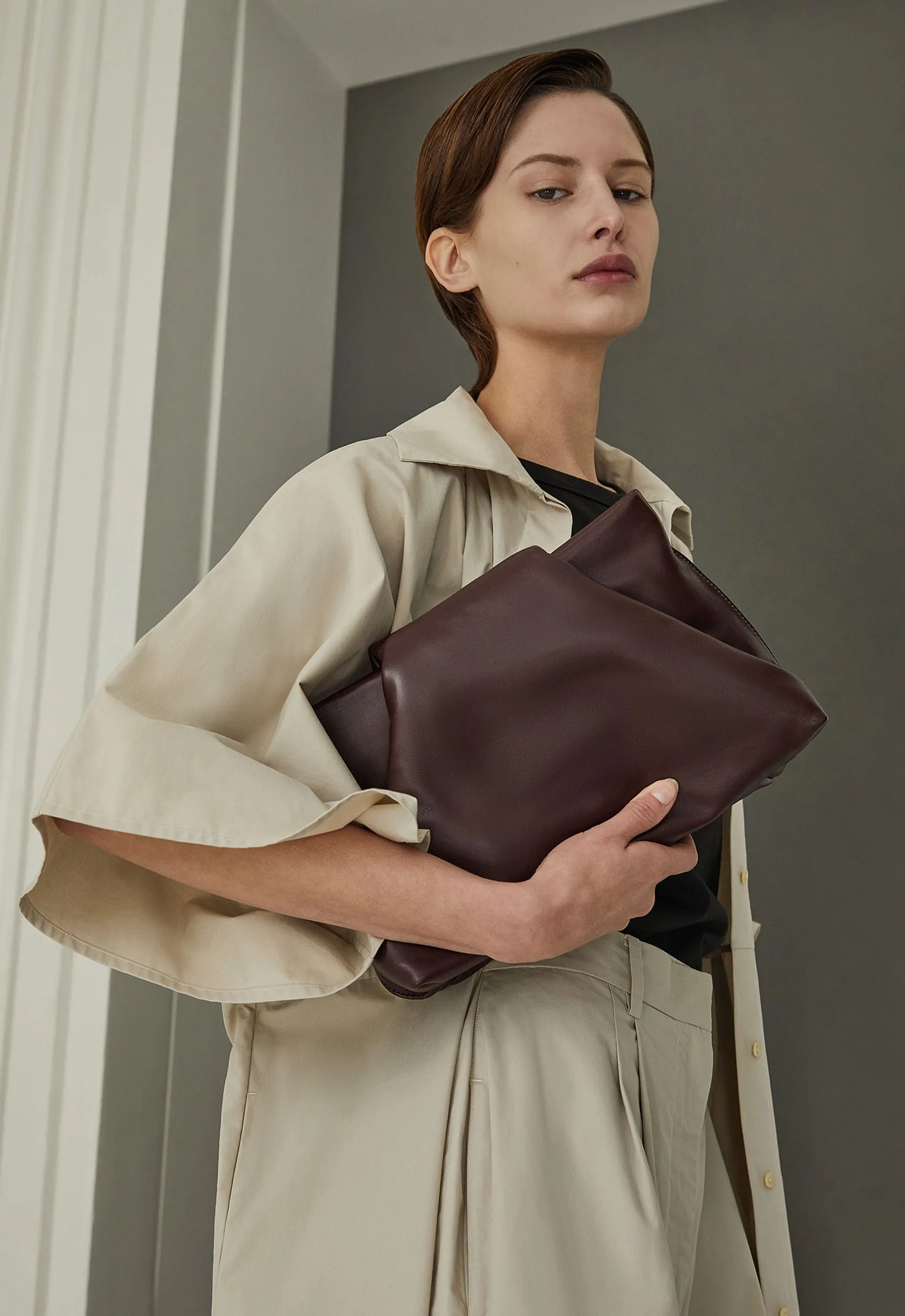 A ESQUE Fold Clutch Bag - Smooth Burgundy